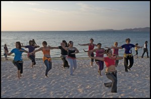 A belly dancing class on the main beach just off the malecón.