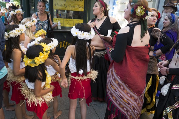 Thursday evening, Pacific Avenue, hundreds of dancers and dance enthusiasts gathered to celebrate National Dance Week.