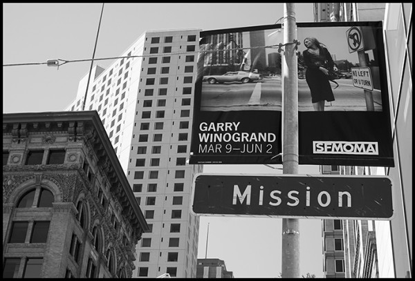 Finally got the opportunity to see the Garry Winogrand exhibit at SFMOMA. The show delivers the goods with over 400 images, many little known and/or unseen. If you like photography, particularly street photography, this show is a must see! Hurry, it closes June 2.