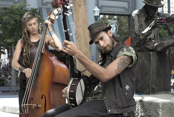 Nice sound, old timey, Americana, roots, whatever you want to call it. If you happen upon Wilder Lee on Pacific Avenue,  take some time, and listen.