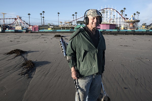 It was a day filled with spectacular surf, high and low tides and perfect Central Coast weather. For me, the highlight of the day was talking with treasure hunter Raymond. Seventy-five years old and as salty as a potato chip, he told a good story. Thanks Raymond!